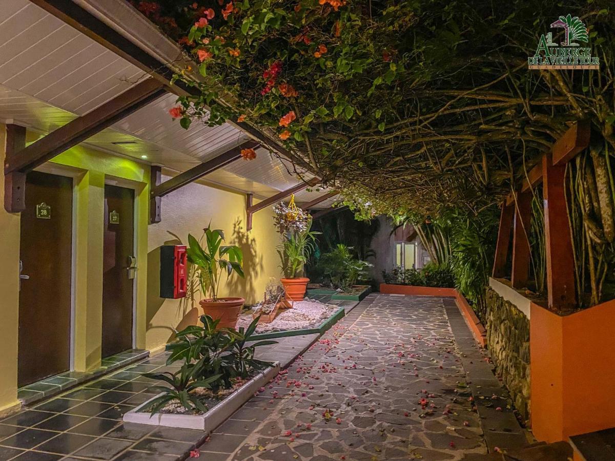 Hotel Auberge De La Vieille Tour Le Gosier  Ngoại thất bức ảnh