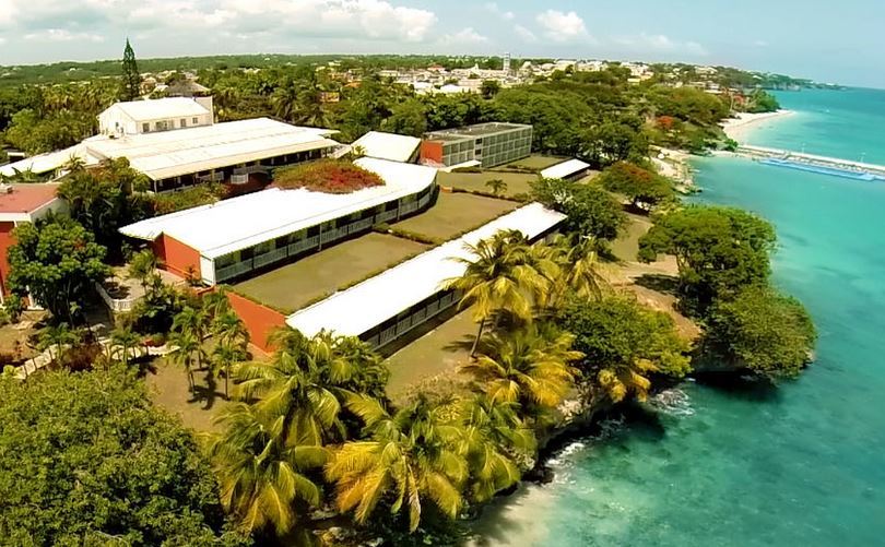 Hotel Auberge De La Vieille Tour Le Gosier  Ngoại thất bức ảnh