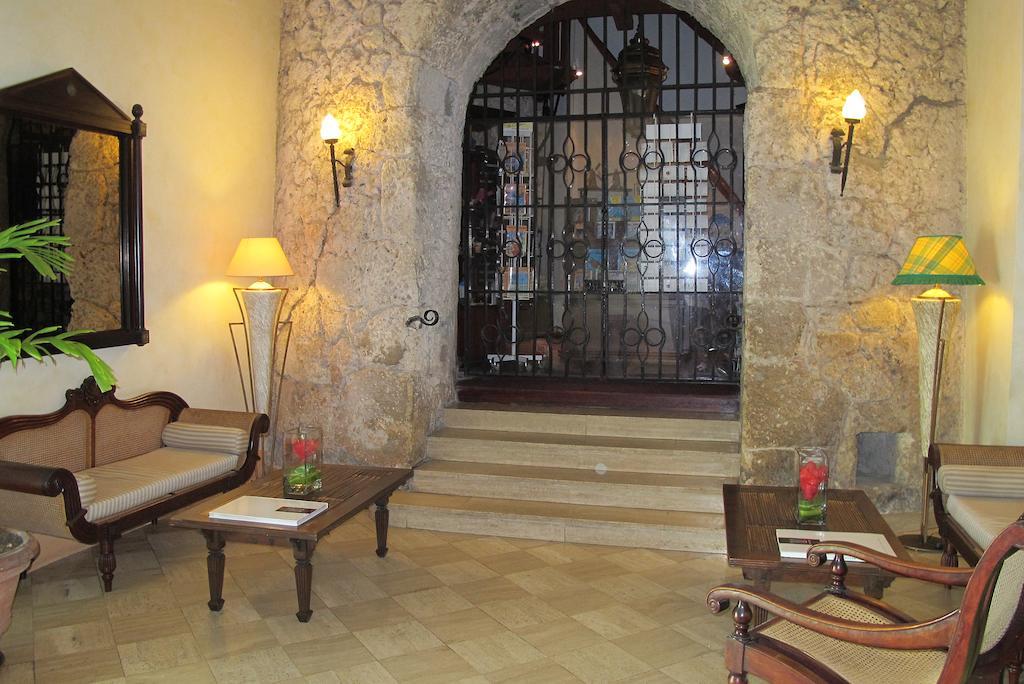 Hotel Auberge De La Vieille Tour Le Gosier  Ngoại thất bức ảnh